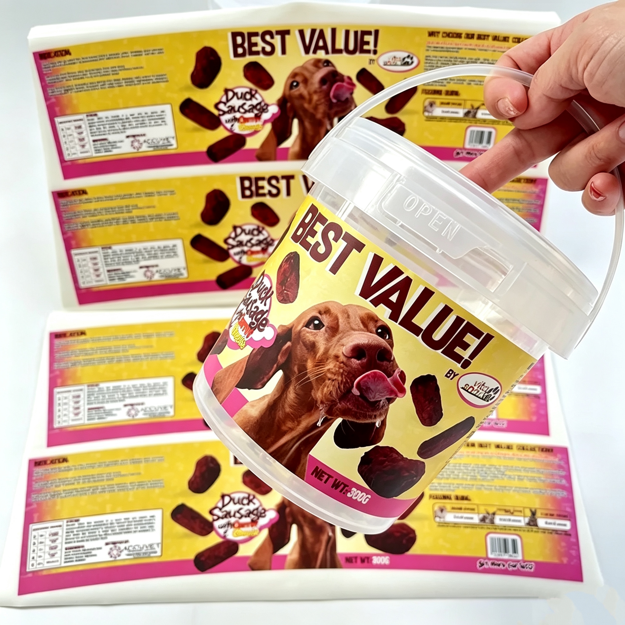 Custom Synthetic Labels for Pet Food Bags